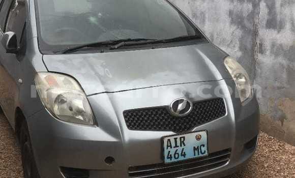 Buy Used Toyota Vitz Silver Car in Maputo in Maputo