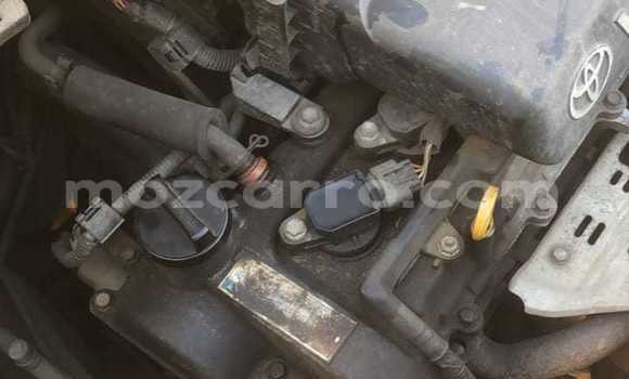 Nunua Ilio tumika Toyota Vitz Fedha Gari ndani ya Maputo nchini Maputo Nunua Ilio tumika Toyota Vitz Fedha Gari ndani ya Maputo nchini Maputo