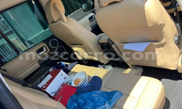 Buy Used Land Rover Discovery Blue Car in Maputo in Maputo Buy Used Land Rover Discovery Blue Car in Maputo in Maputo