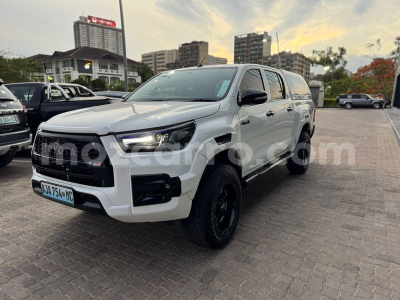 Big with watermark toyota hilux maputo maputo 32568