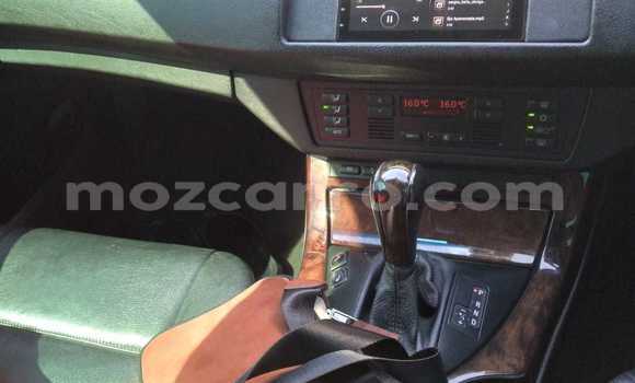 Nunua Ilio tumika BMW X5 Fedha Gari ndani ya Maputo nchini Maputo Nunua Ilio tumika BMW X5 Fedha Gari ndani ya Maputo nchini Maputo