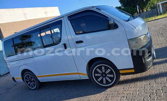 Tenga Tsaru Toyota Hiace Chena Mota in Maputo in Maputo Tenga Tsaru Toyota Hiace Chena Mota in Maputo in Maputo