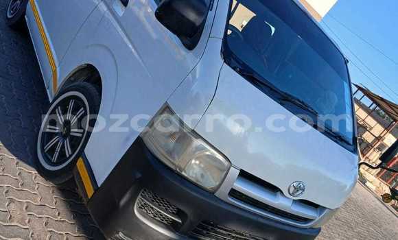 Tenga Tsaru Toyota Hiace Chena Mota in Maputo in Maputo Tenga Tsaru Toyota Hiace Chena Mota in Maputo in Maputo