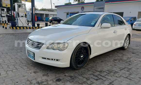 Comprar Usado Toyota Mark X Branco Carro em Maputo em Maputo Comprar Usado Toyota Mark X Branco Carro em Maputo em Maputo