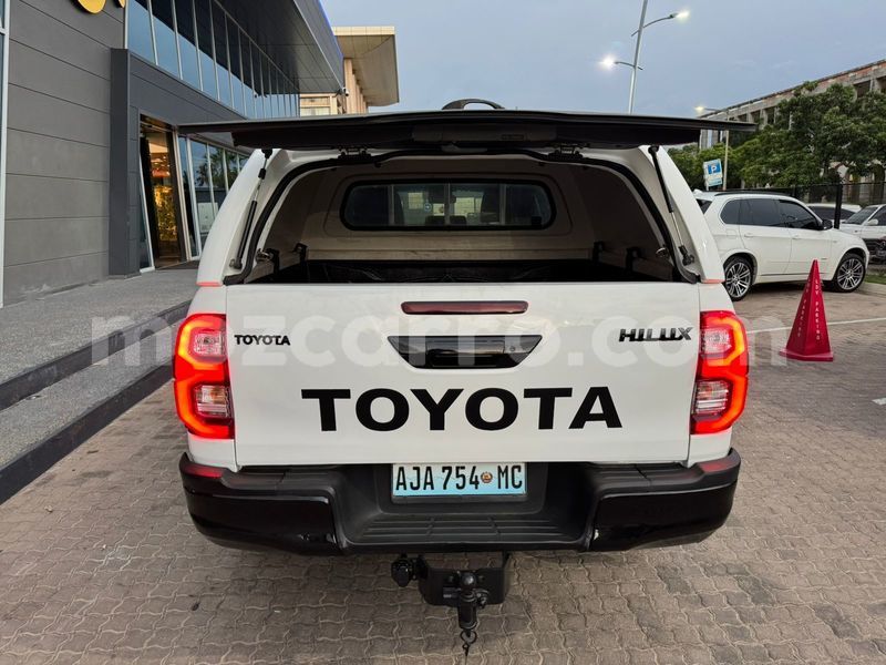 Big with watermark toyota hiluxe revo maputo maputo 32587