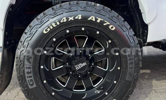 Tenga Tsaru Toyota Hilux Chena Mota in Maputo in Maputo Tenga Tsaru Toyota Hilux Chena Mota in Maputo in Maputo