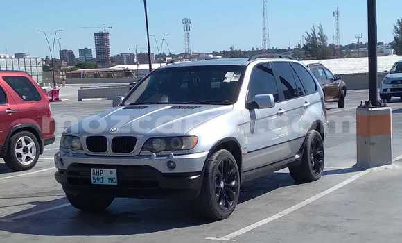 Comprar Usado BMW X5 Prata Carro em Maputo em Maputo