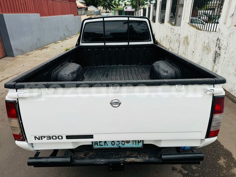 Big with watermark nissan np 300 maputo maputo 32596