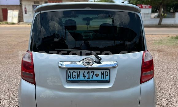 Comprar Usado Toyota Ractis Branco Carro em Maputo em Maputo Comprar Usado Toyota Ractis Branco Carro em Maputo em Maputo