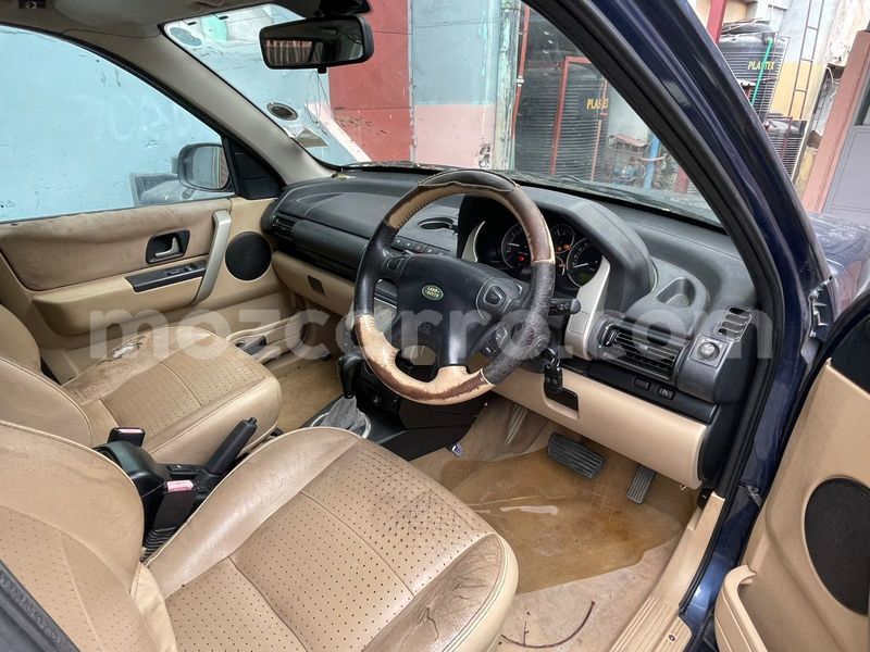 Big with watermark land rover freelander maputo maputo 32615