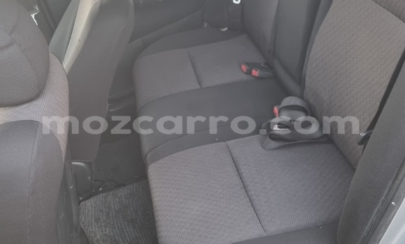 Nunua Ilio tumika Toyota Runx Fedha Gari ndani ya Maputo nchini Maputo Nunua Ilio tumika Toyota Runx Fedha Gari ndani ya Maputo nchini Maputo
