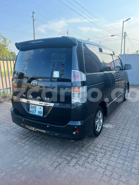 Big with watermark toyota voxy maputo maputo 32632