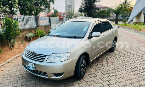 Comprar Usado Toyota Corolla Prata Carro em Maputo em Maputo