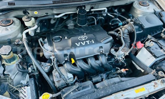 Nunua Ilio tumika Toyota Corolla Fedha Gari ndani ya Maputo nchini Maputo Nunua Ilio tumika Toyota Corolla Fedha Gari ndani ya Maputo nchini Maputo