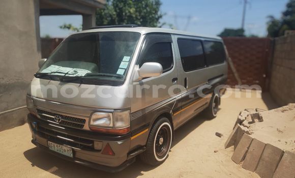 Comprar Usado Toyota Hiace Castanho Carro em Maputo em Maputo