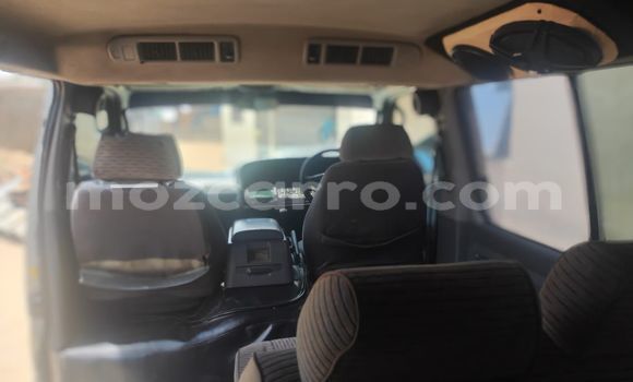 Comprar Usado Toyota Hiace Castanho Carro em Maputo em Maputo Comprar Usado Toyota Hiace Castanho Carro em Maputo em Maputo