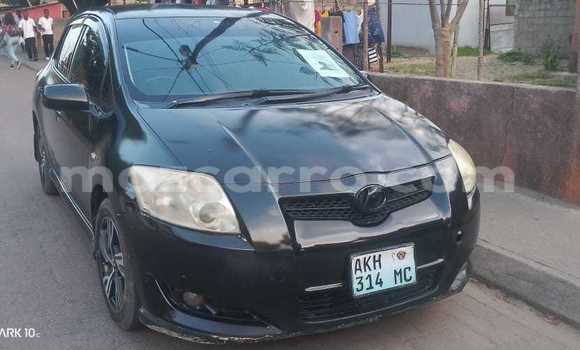 Tenga Tsaru Toyota Auris Bhuruu Mota in Maputo in Maputo