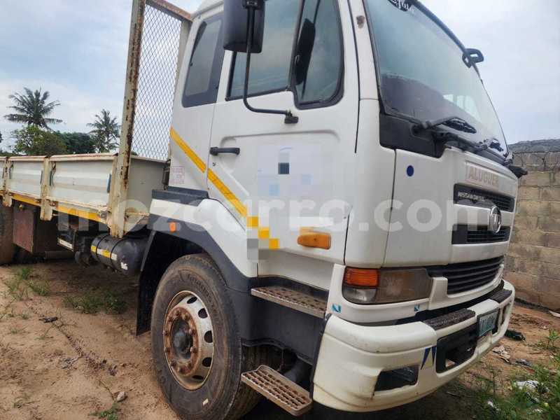 Big with watermark nissan urvan maputo maputo 32661