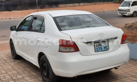 Comprar Usado Toyota Belta Branco Carro em Maputo em Maputo Comprar Usado Toyota Belta Branco Carro em Maputo em Maputo