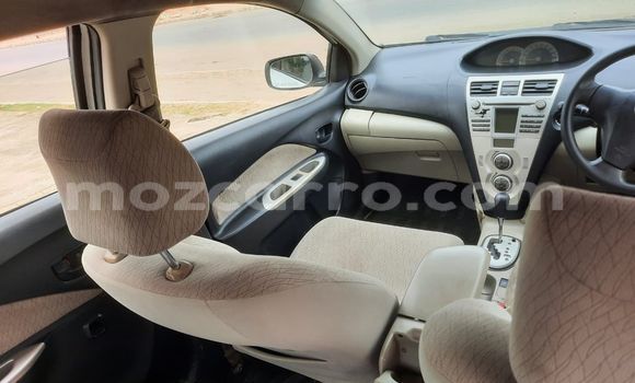 Comprar Usado Toyota Belta Branco Carro em Maputo em Maputo Comprar Usado Toyota Belta Branco Carro em Maputo em Maputo