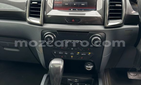 Comprar Usado Ford Everest Branco Carro em Maputo em Maputo Comprar Usado Ford Everest Branco Carro em Maputo em Maputo