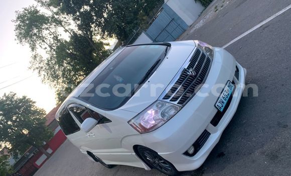 Comprar Usado Toyota Alphard Branco Carro em Maputo em Maputo Comprar Usado Toyota Alphard Branco Carro em Maputo em Maputo
