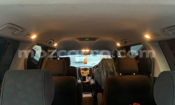 Comprar Usado Toyota Alphard Branco Carro em Maputo em Maputo Comprar Usado Toyota Alphard Branco Carro em Maputo em Maputo