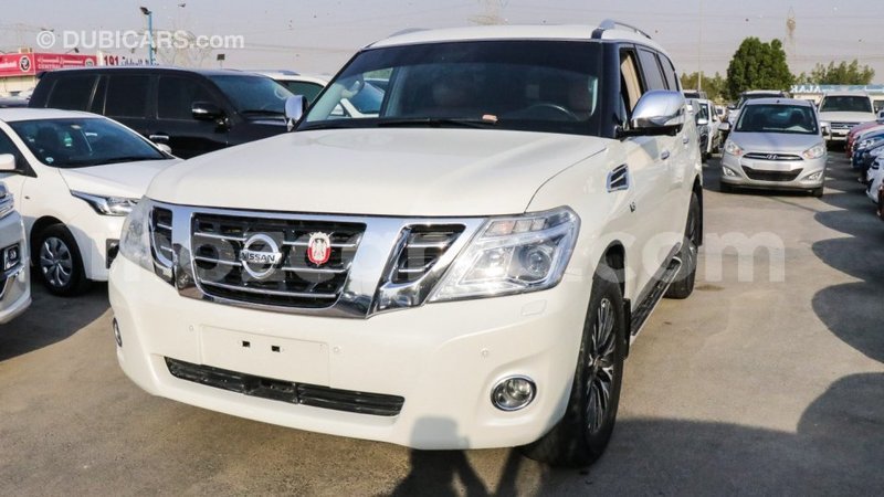 Big with watermark nissan patrol cabo delgado import dubai 5606