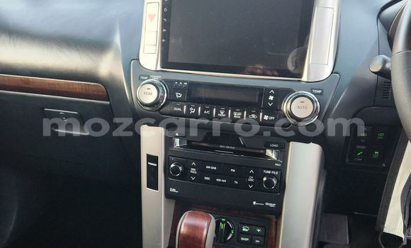 Nunua Mpya Toyota Land Cruiser Prado Nyeupe Gari ndani ya Maputo nchini Maputo Nunua Mpya Toyota Land Cruiser Prado Nyeupe Gari ndani ya Maputo nchini Maputo