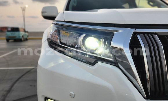 Nunua Mpya Toyota Land Cruiser Prado Nyeupe Gari ndani ya Maputo nchini Maputo Nunua Mpya Toyota Land Cruiser Prado Nyeupe Gari ndani ya Maputo nchini Maputo