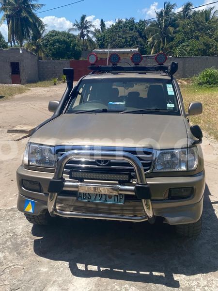 Big with watermark toyota land cruiser maputo maputo 32700