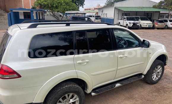 Nunua Ilio tumika Mitsubishi Pajero Sport Nyeupe Gari ndani ya Maputo nchini Maputo Nunua Ilio tumika Mitsubishi Pajero Sport Nyeupe Gari ndani ya Maputo nchini Maputo