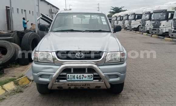 Tenga Tsaru Toyota Hilux Bhuruu Mota in Maputo in Maputo Tenga Tsaru Toyota Hilux Bhuruu Mota in Maputo in Maputo