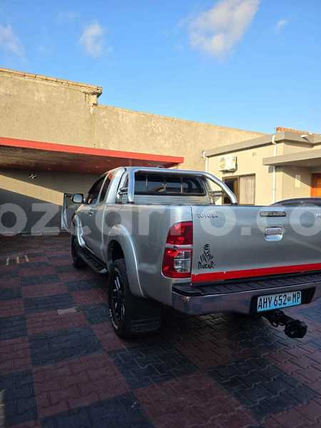 Big with watermark toyota hilux maputo maputo 32717