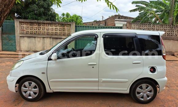 Tenga Tsaru Toyota FunCargo Chena Mota in Maputo in Maputo Tenga Tsaru Toyota FunCargo Chena Mota in Maputo in Maputo