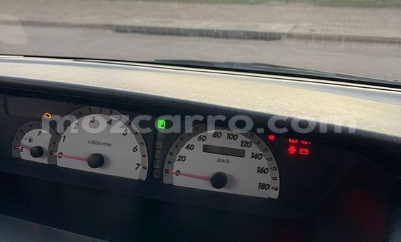 Comprar Usado Toyota Voxy Branco Carro em Maputo em Maputo Comprar Usado Toyota Voxy Branco Carro em Maputo em Maputo