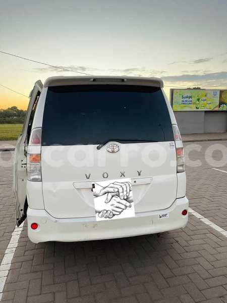 Big with watermark toyota voxy maputo maputo 32723