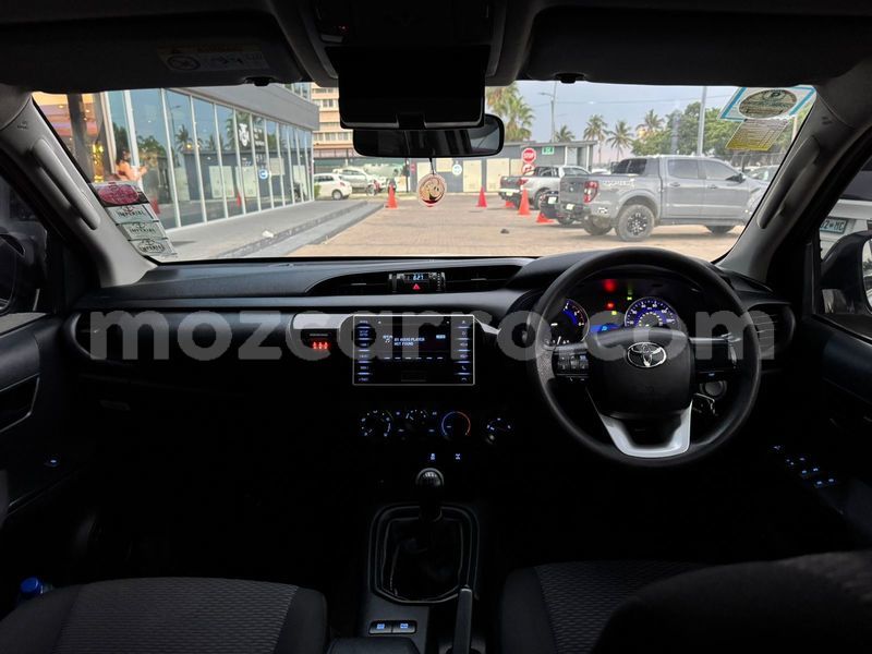 Big with watermark toyota hiluxe revo maputo maputo 32729