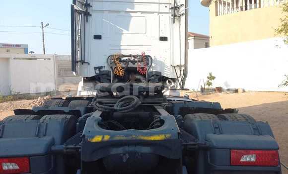 Buy Used Scania R420 White Truck in Maputo in Maputo Buy Used Scania R420 White Truck in Maputo in Maputo