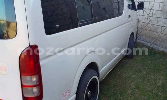 Comprar Usado Toyota Hiace Branco Carro em Maputo em Maputo Comprar Usado Toyota Hiace Branco Carro em Maputo em Maputo