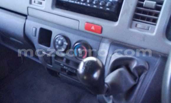 Comprar Usado Toyota Hiace Branco Carro em Maputo em Maputo Comprar Usado Toyota Hiace Branco Carro em Maputo em Maputo