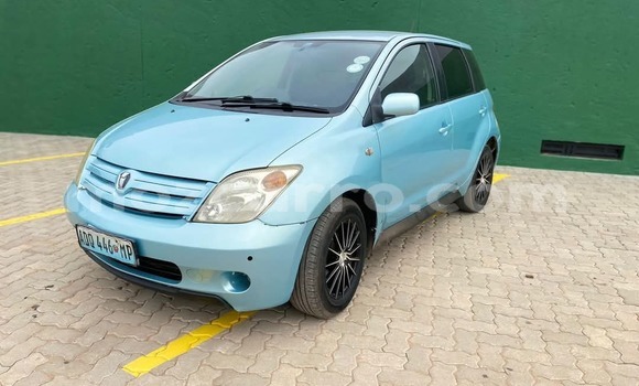 Buy Used Toyota IST Blue Car in Maputo in Maputo Buy Used Toyota IST Blue Car in Maputo in Maputo