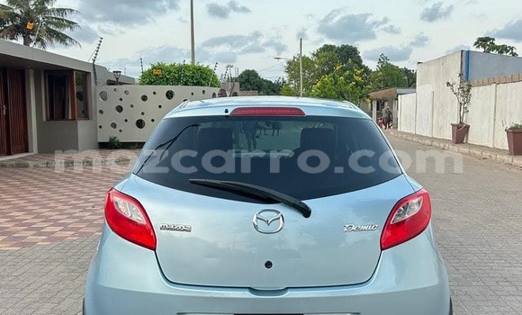 Comprar Usado Mazda Demio Azul Carro em Maputo em Maputo Comprar Usado Mazda Demio Azul Carro em Maputo em Maputo