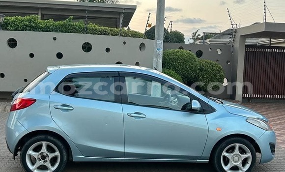 Comprar Usado Mazda Demio Azul Carro em Maputo em Maputo Comprar Usado Mazda Demio Azul Carro em Maputo em Maputo