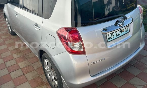 Comprar Usado Toyota Ractis Prata Carro em Maputo em Maputo Comprar Usado Toyota Ractis Prata Carro em Maputo em Maputo