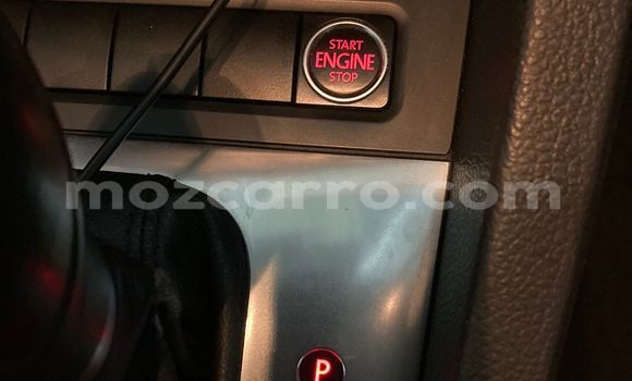 Nunua Ilio tumika Volkswagen Jetta Nyeupe Gari ndani ya Maputo nchini Maputo Nunua Ilio tumika Volkswagen Jetta Nyeupe Gari ndani ya Maputo nchini Maputo