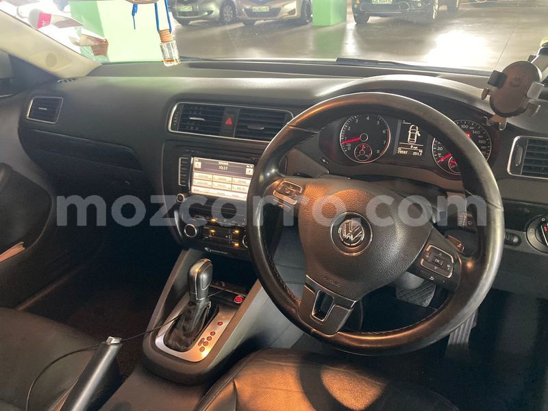 Big with watermark volkswagen jetta maputo maputo 32751