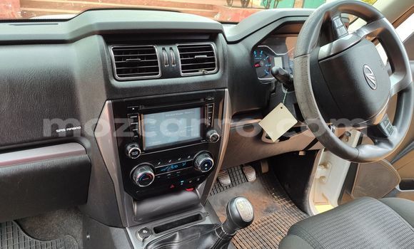 Comprar Usado Mahindra Scorpio Branco Carro em Maputo em Maputo Comprar Usado Mahindra Scorpio Branco Carro em Maputo em Maputo