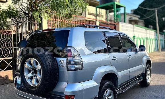 Comprar Usado Toyota Land Cruiser Prado De outros Carro em Maputo em Maputo Comprar Usado Toyota Land Cruiser Prado De outros Carro em Maputo em Maputo