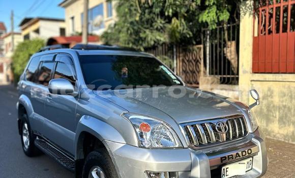 Comprar Usado Toyota Land Cruiser Prado De outros Carro em Maputo em Maputo Comprar Usado Toyota Land Cruiser Prado De outros Carro em Maputo em Maputo